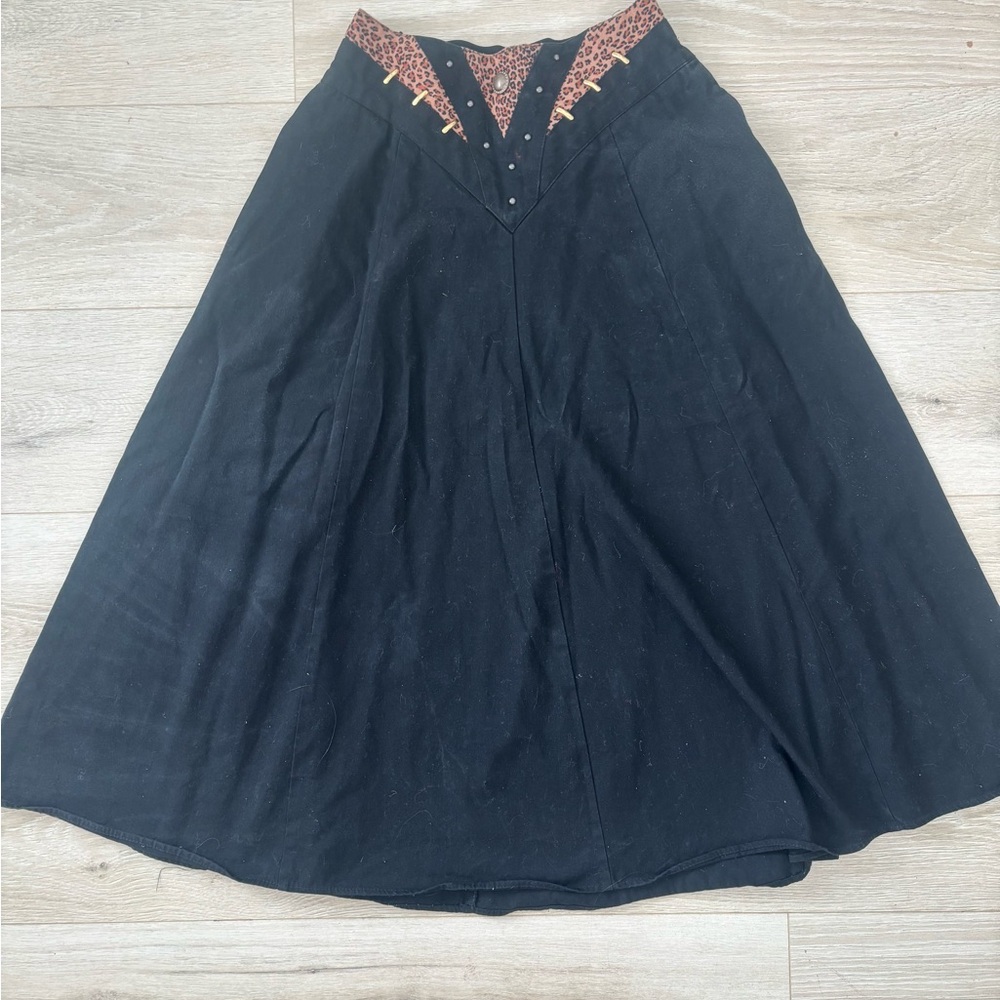 Vintage 80s leopard embellished whimsy goth a line midi skirt